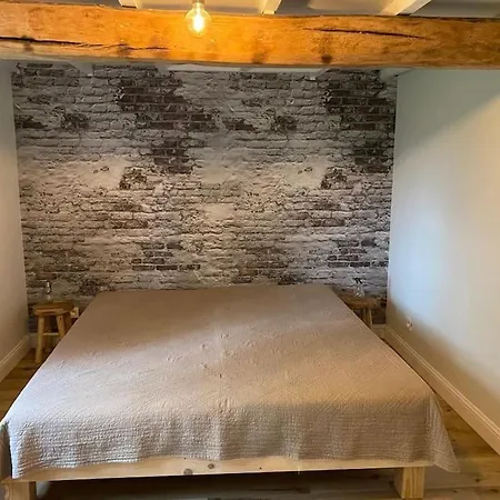 Ferienhaus Cosy Cott, Verborgen Logeerplek In Het Landelijke Poeke. Aalter